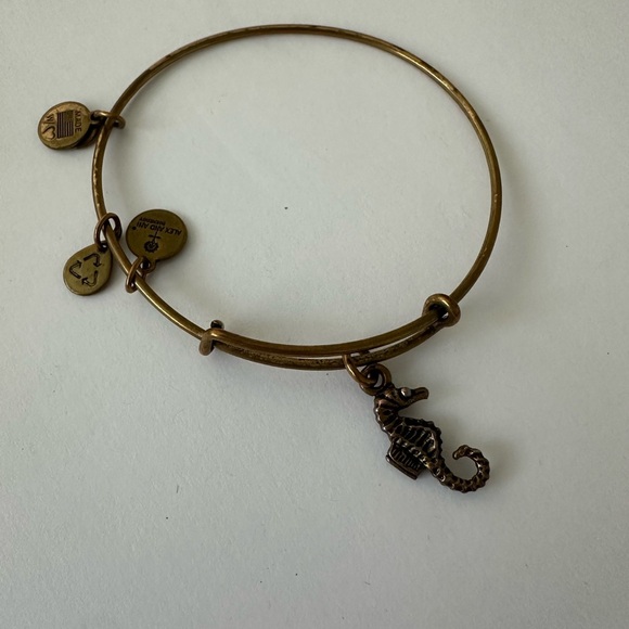 Alex and Ani - Seahorse - Picture 2 of 3